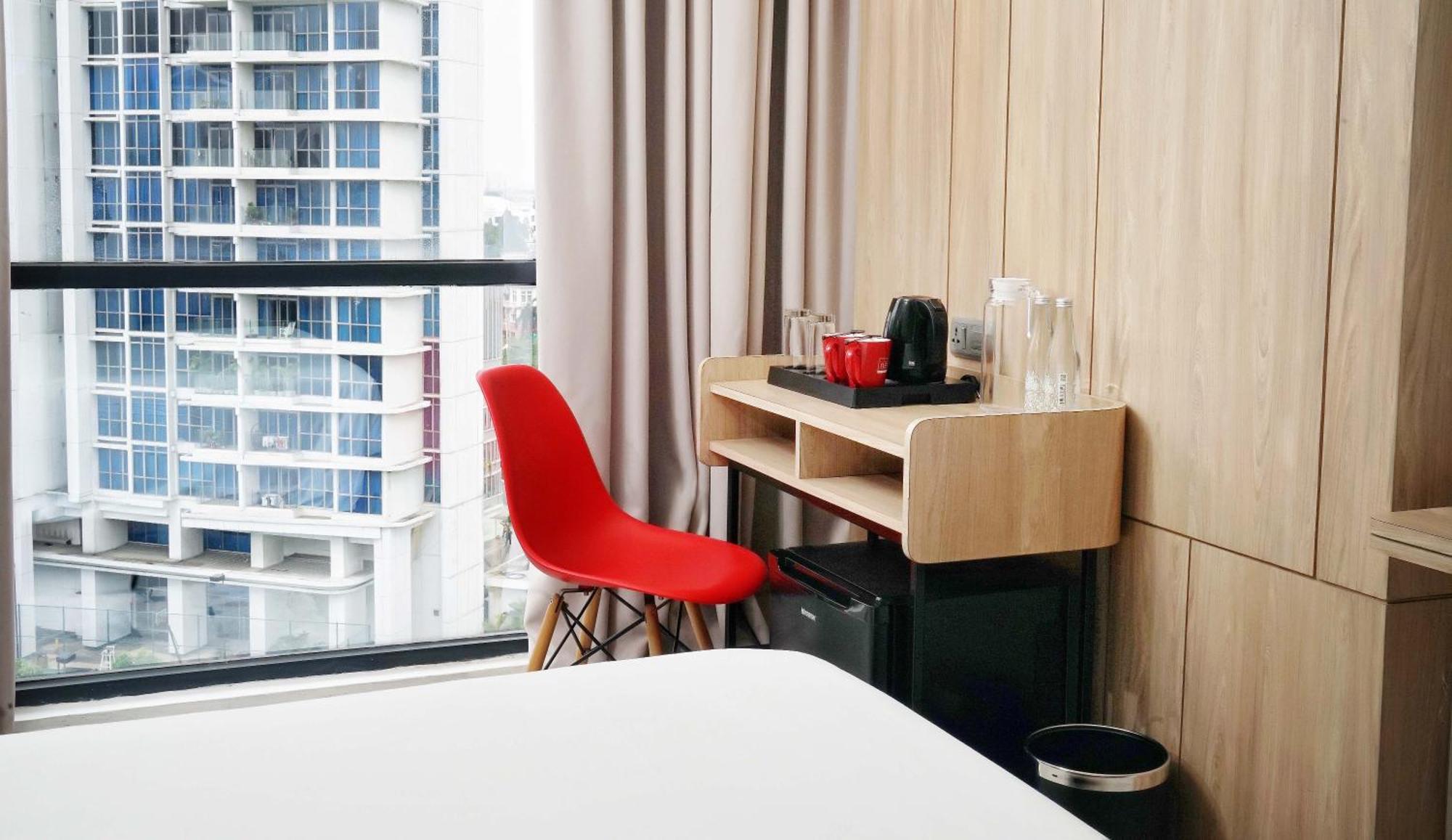 นีโอ โฮเทล ปูรี อินดาห์ Hotel จาการ์ตา ภายนอก รูปภาพ
